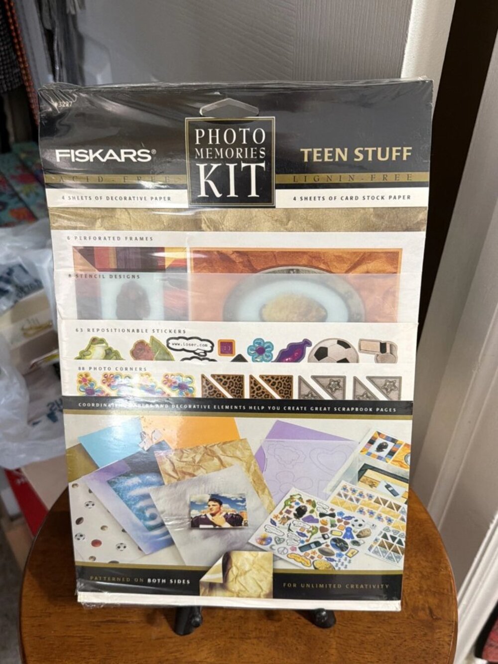 Fiskars Teen Stuff Photo Memories Scrapbook Pages Kit - NIP